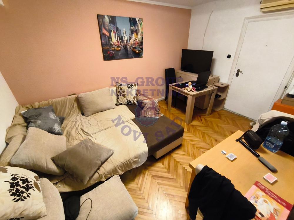 Slika 1 - Jednosoban, 26m2, Podbara Novi Sad